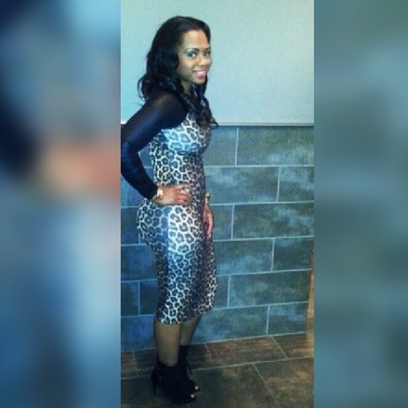 Boohoo cheetah print bodycon dress - Picture 2 of 2